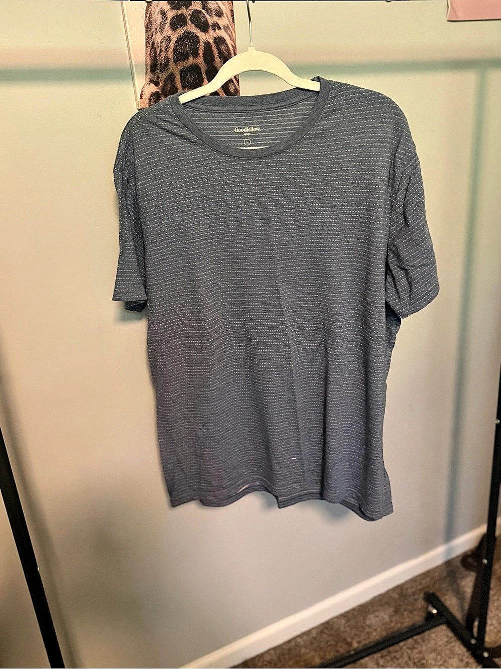 Goodfellow & Co Gray Short Sleeve Tee Like New